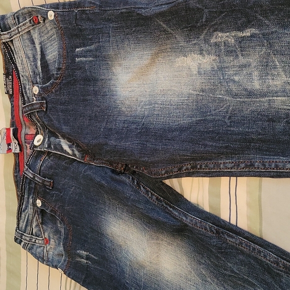 Vintage Wash Jeans - Picture 3 of 4